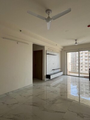 Room in 4 BHK Apartment at Tulip Violet, Sector 69 – for Sale