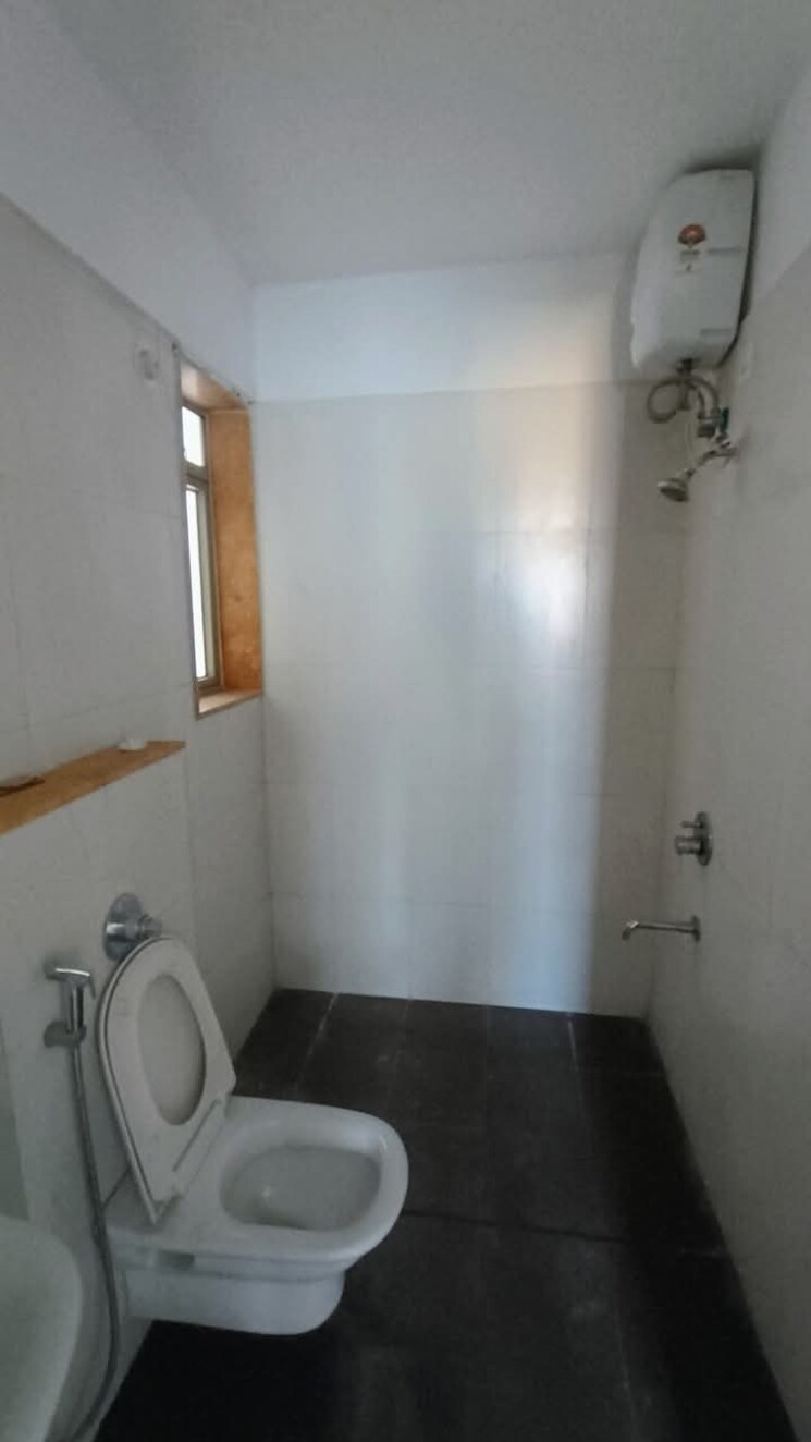 Bathroom, lodha-casa-rio 2.5 Bedroom 910 Sq.Ft. Apartment In Dombivli East Thane 8410799