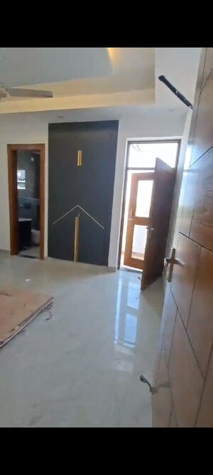 Bathroom in 3.5 BHK Apartment at BPTP The Resort, Sector 75 – for Sale