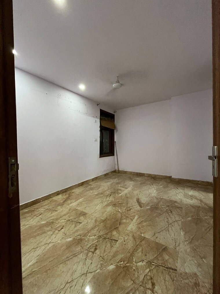 Room, himgiri-enclave 2 Bedroom 500 Sq.Ft. Builder Floor In Burari Delhi 8410929