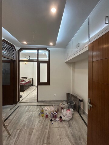 Living Room in 1 BHK Builder Floor at Arjun Nagar – for Rent