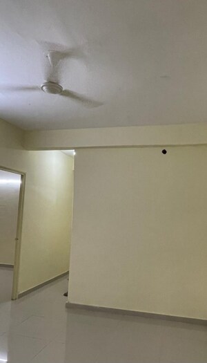 Room in 2 BHK Apartment at Pyramid Heights, Sector 85 – for Sale