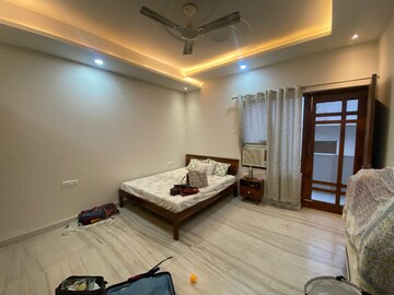 Bedroom in 3 BHK Builder Floor at Sector 15 ii – for Rent