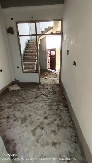 Staircase in 1 BHK Independent House at Jankipuram Extension – for Sale