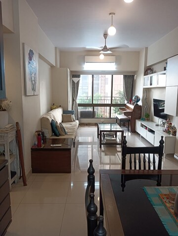 Team Area in 2 BHK Apartment at Lokhandwala Harmony, Worli – for Rent