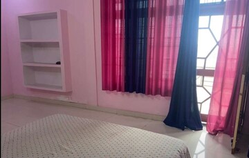 Living Room in 2 BHK Apartment at Hazratganj – for Rent
