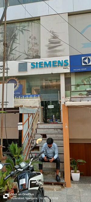  Showroom For Sale in Kondapur