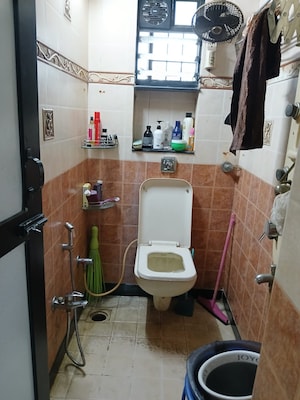 Bathroom in 3 BHK Apartment at Evershine Millennium Paradise, Kandivali East – for Sale