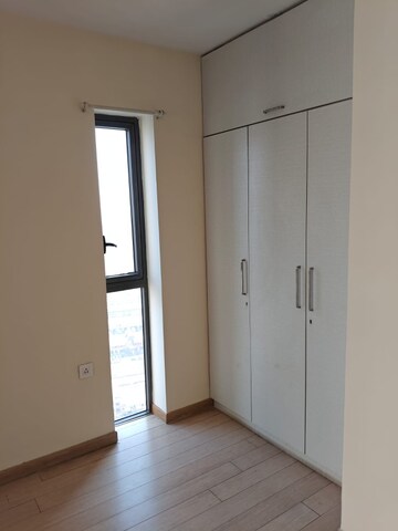 3 BHK Apartment For Rent in Lodha New Cuffe Parade, Wadala