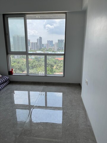 Room in 1 BHK Apartment at Sumit Atulyam, Matunga West – for Rent