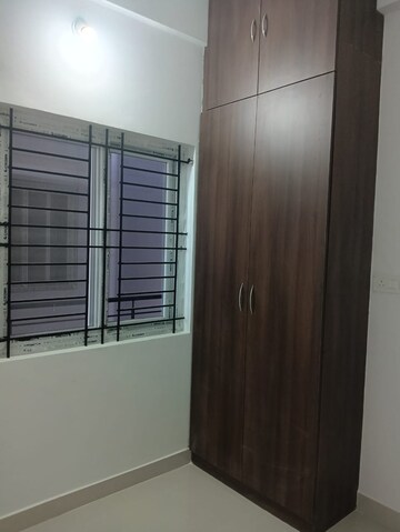 Room in 2 BHK Apartment at Electronic City – for Rent
