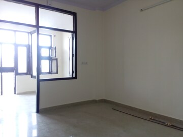 Room in 1 BHK Apartment at Sarita Vihar – for Rent