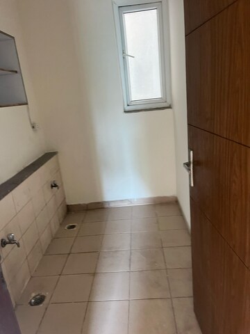 Master Bedroom in 4 BHK Apartment at Puri Aanandvilas, Sector 81 – for Rent