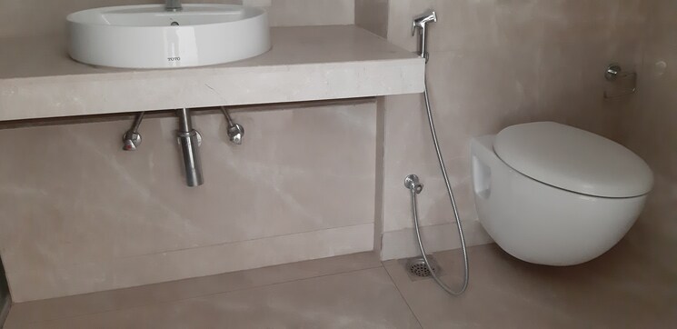 Bathroom, bombay-realty-two-icc 4 Bedroom 2100 Sq.Ft. Apartment In Dadar East Mumbai 8411664