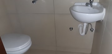 Bathroom in 4 BHK Apartment at Bombay Realty Two ICC, Dadar East – for Rent