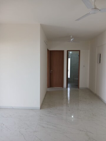 Room in 2 BHK Apartment at Wanowrie – for Rent