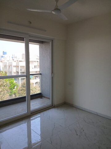 Room in 2 BHK Apartment at Wanowrie – for Rent