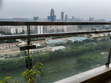 Swimming Pool in 4 BHK Apartment at M3M Golf Estate, Sector 65 – for Sale