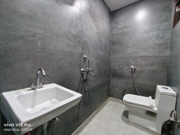 Bathroom in 1 BHK Apartment at Chhajjupur – for Rent
