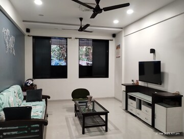 Living Room in 2 BHK Apartment at Mahim West – for Rent