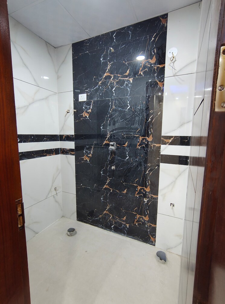 Balcony, noida central 2 Bedroom 750 Sq.Ft. Builder Floor In Noida Central Noida 8412038