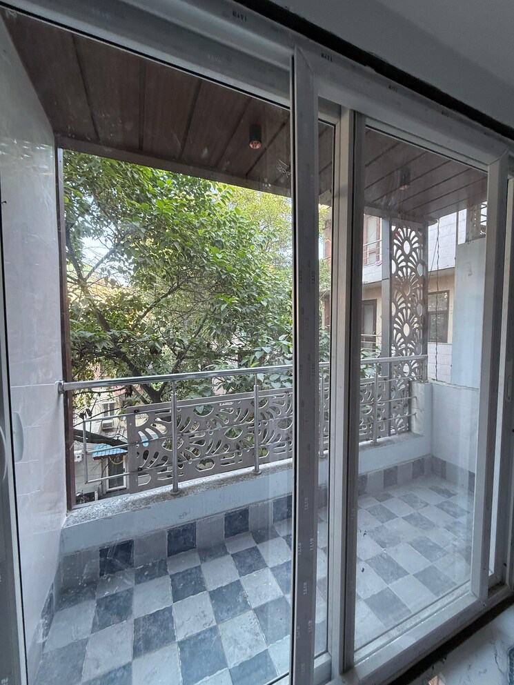 Balcony, jyoti-sukriti 3 Bedroom 900 Sq.Ft. Apartment In Goregaon East Mumbai 8412125