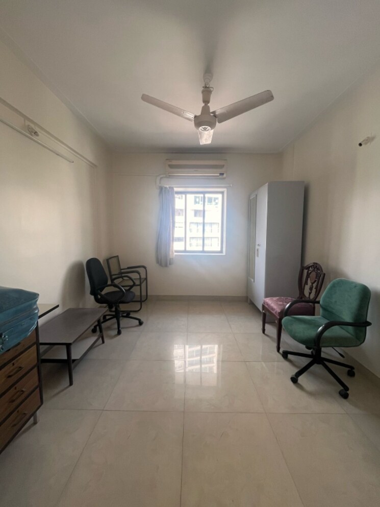 Bedroom, jewellers-apartment 2 Bedroom 840 Sq.Ft. Apartment In Cumbala Hill Mumbai 8412039