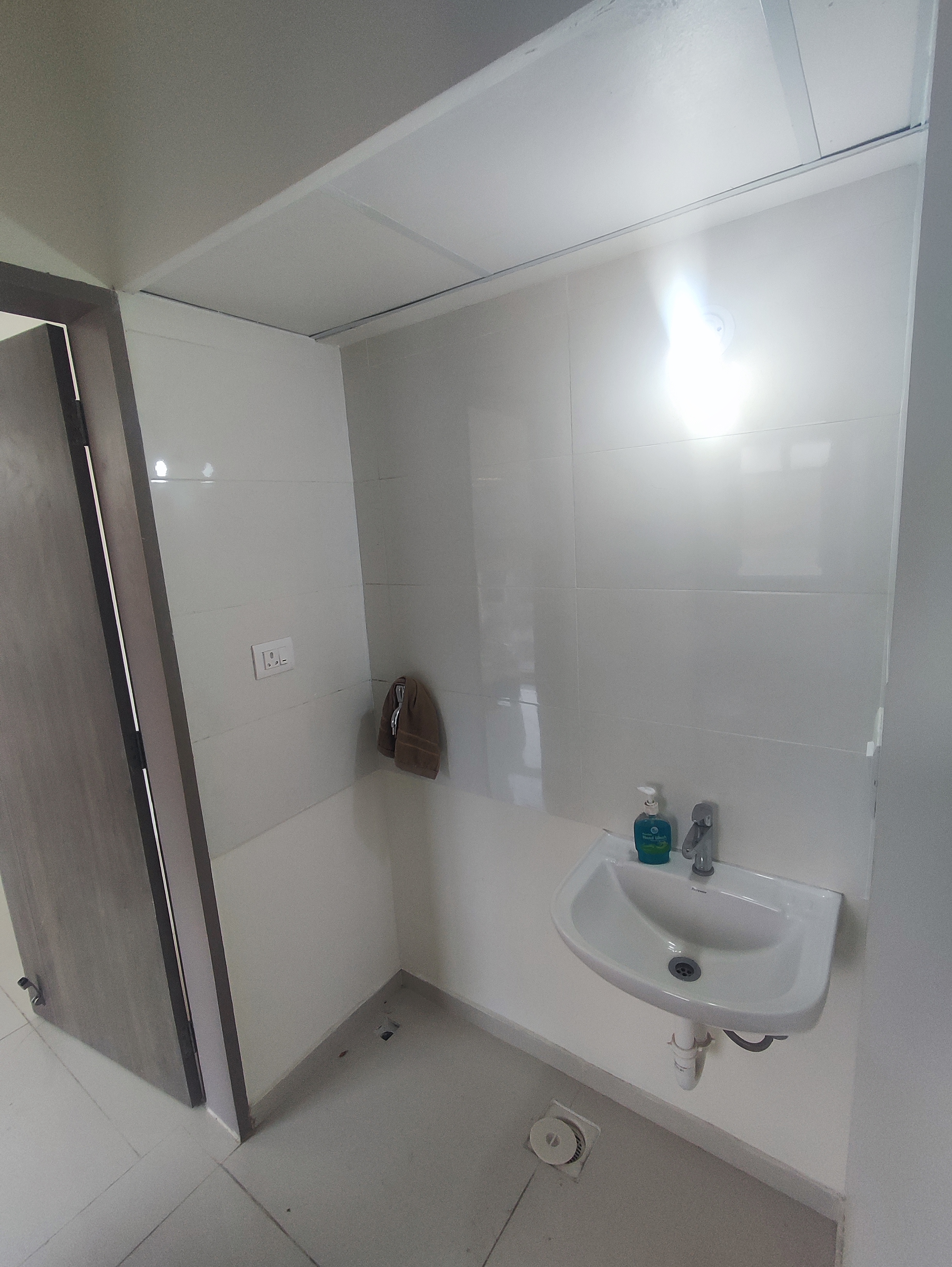 1 BHK Apartment For Sale in Paranjape Trident Towers