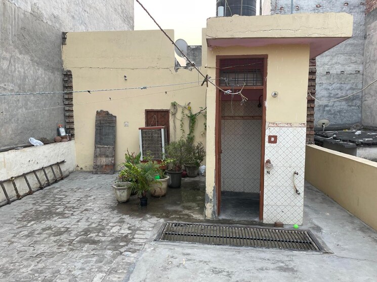 Exterior View, om nagar 5 Bedroom 147 Sq.Yd. Independent House In Om Nagar Gurgaon 8412244