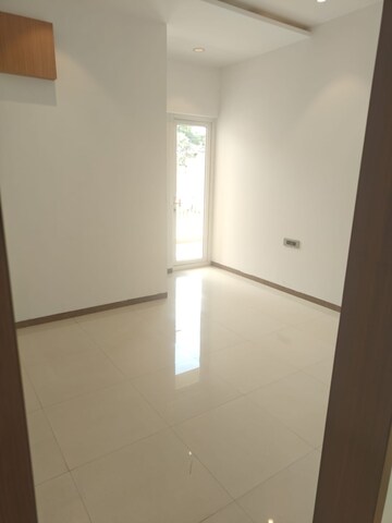 Room in 3 BHK Apartment at Pareena Coban Residences, Sector 99a – for Sale