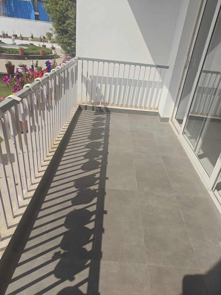 Balcony, pareena-coban-residences 3 Bedroom 1997 Sq.Ft. Apartment In Sector 99a Gurgaon 8412203