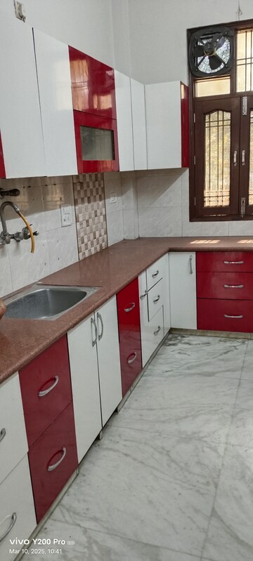 Kitchen in 3.5 BHK Builder Floor at Rohini Sector 11 – for Rent