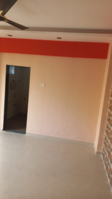 Room in 2 BHK Apartment at Pride Of Vakola, Santacruz East – for Rent