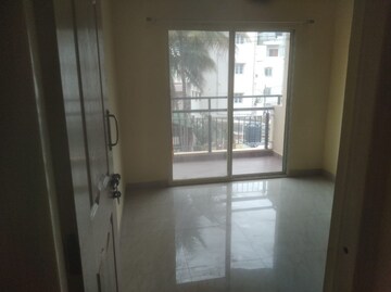 Room in 2 BHK Apartment at KNR Krishna Reddy Enclave , Doddanekundi – for Rent