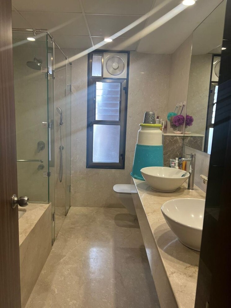 Bathroom, wanowrie 3.5 Bedroom 2850 Sq.Ft. Apartment In Wanowrie Pune 8412198