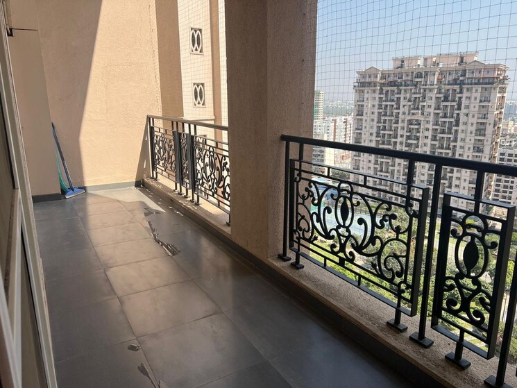 Balcony, wanowrie 3.5 Bedroom 2850 Sq.Ft. Apartment In Wanowrie Pune 8412198