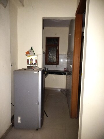 Furnished Amenities in 2 BHK Apartment at New Ashok Nagar – for Rent