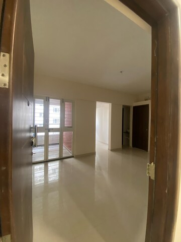 Room in 1 BHK Apartment at Wadhwani Om Mangalam Chaitanya, Ravet – for Rent