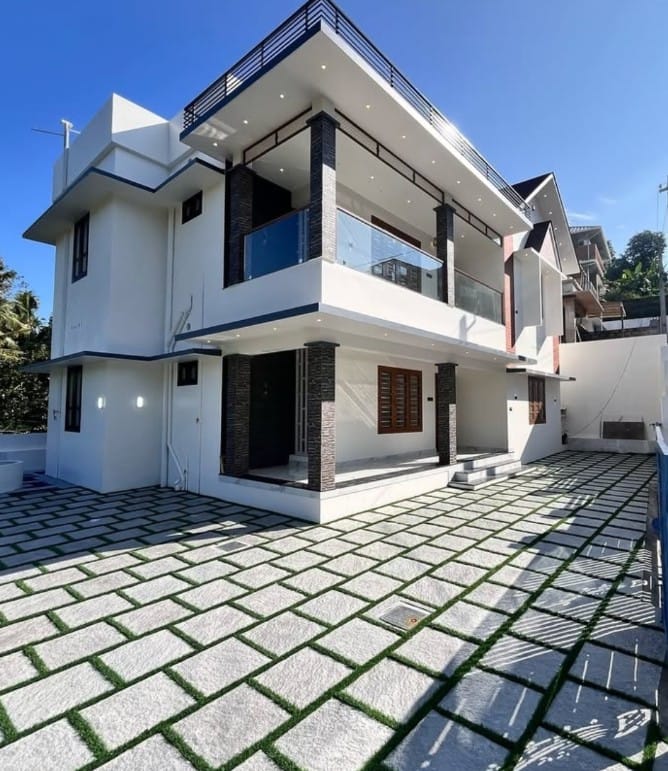 3 BHK Villa For Sale in Kannadi-I