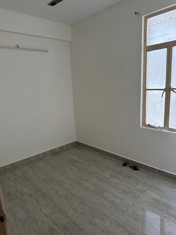 Room in 2 BHK Apartment at Sector 107 – for Rent