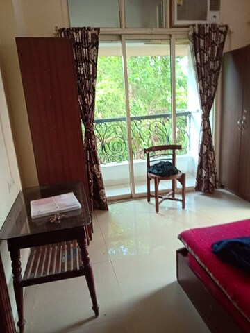 Living Room in 3 BHK Apartment at Vallabh Bhuvan, Vile Parle West – for Rent