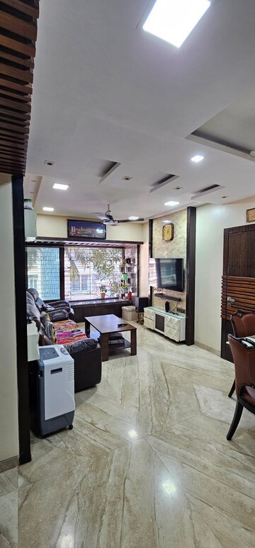 Team Area in 2 BHK Apartment at Kanakia Silicon Valley, Powai – for Rent