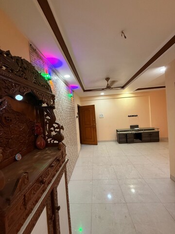 Furnished Amenities in 3 BHK Apartment at Vasant Smruti Apartment, Kandivali East – for Rent
