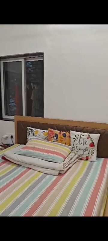 Bedroom in 2 BHK Apartment at Vallabh Bhuvan, Vile Parle West – for Rent