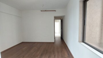 Room in 2 BHK Apartment at Mahavir Square, Manpada – for Sale