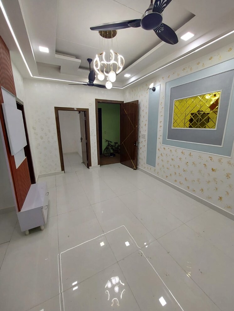 Room, ambika-apartments-vaishali 6 Bedroom 1800 Sq.Ft. Independent House In Sector 1 Vaishali Ghaziabad 8412699