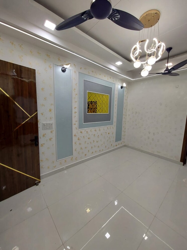 Room, ambika-apartments-vaishali 6 Bedroom 1800 Sq.Ft. Independent House In Sector 1 Vaishali Ghaziabad 8412699