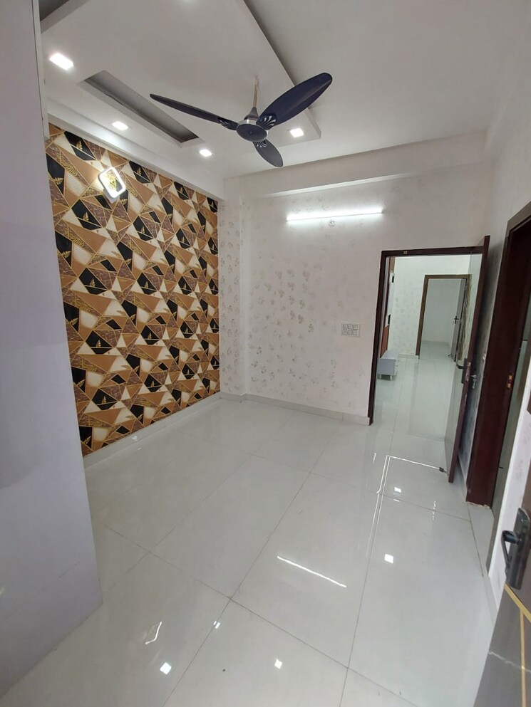 Room, ambika-apartments-vaishali 6 Bedroom 1800 Sq.Ft. Independent House In Sector 1 Vaishali Ghaziabad 8412699