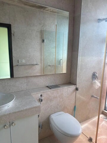 Bathroom in 6 BHK Apartment at Oberoi Exquisite Goregaon, Goregaon East – for Sale