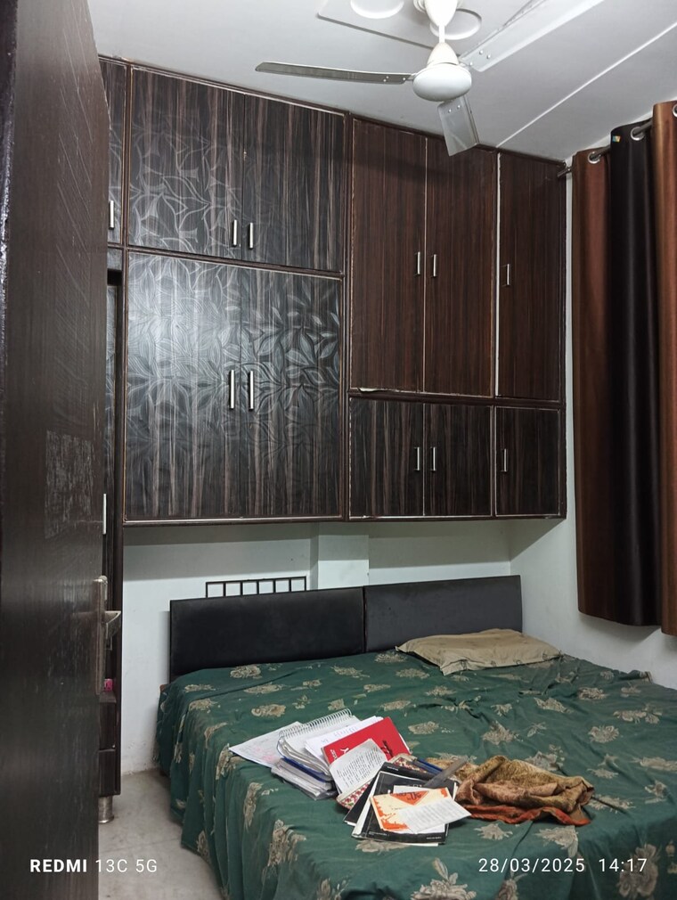 Bedroom, rohini sector 25 2 Bedroom 400 Sq.Ft. Builder Floor In Rohini Sector 25 Delhi 8412735